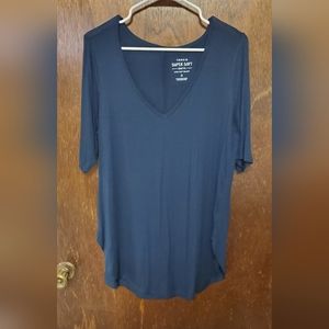 Navy blue tunic tee Torrid size 0 (12/14) - tags removed but never worn